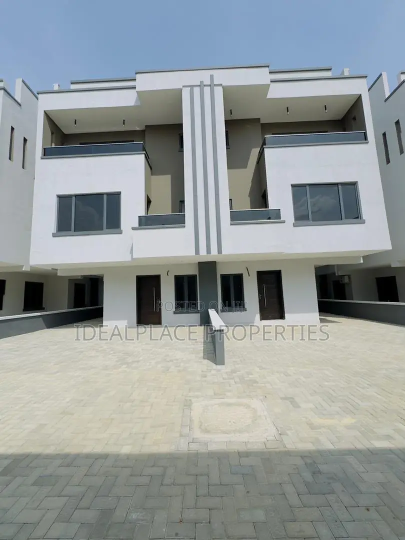 4bdrm Duplex in Ogudu GRA for sale
