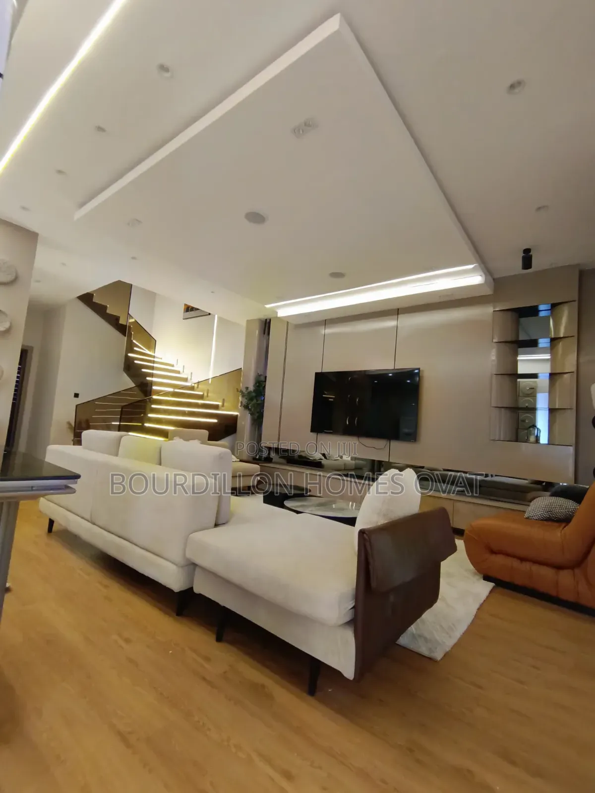 4bdrm Duplex in Harris Drive By Vgc for sale