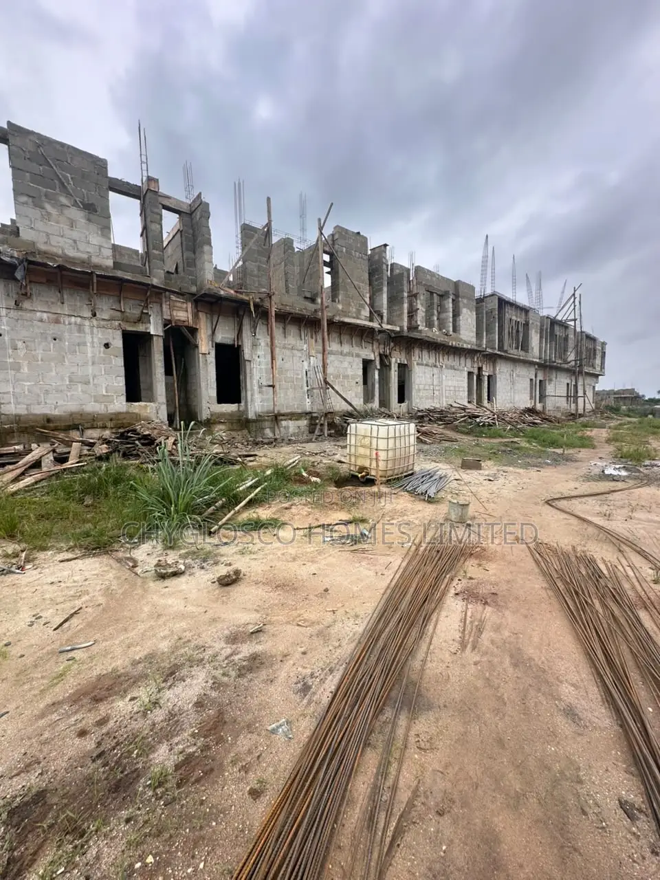 2bdrm Apartment in 08 Garden City, New Layout for sale
