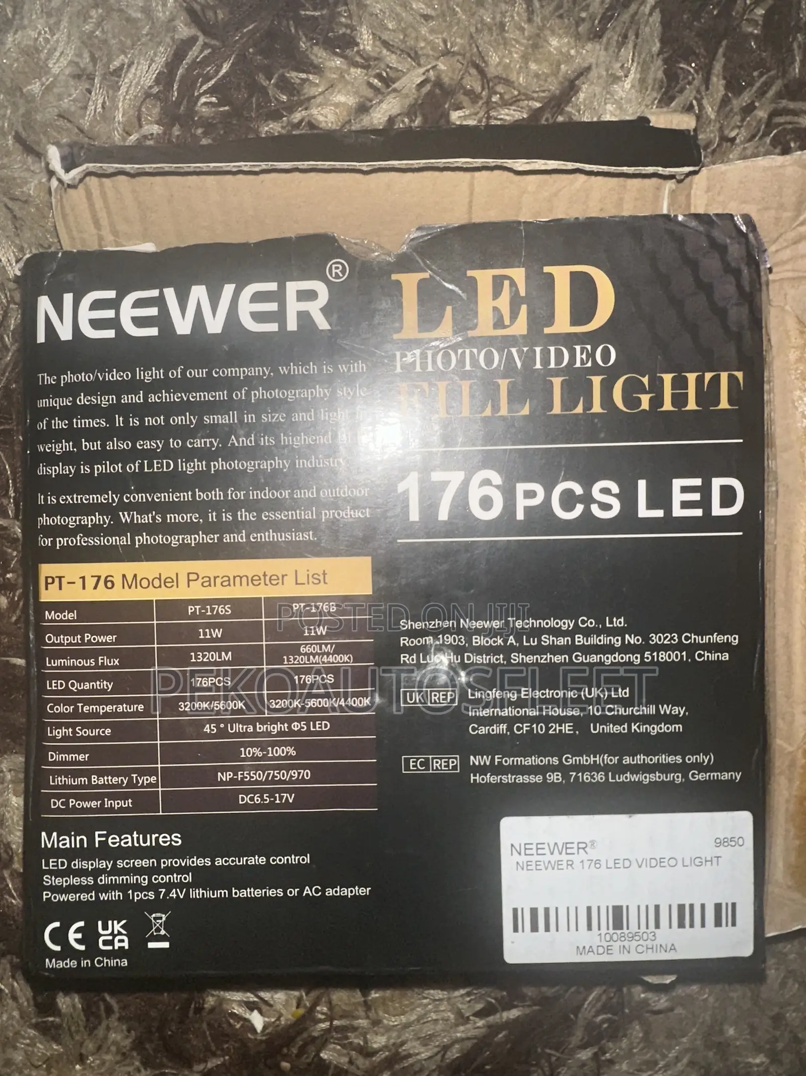 Neewer 176 LED Photo and Video Fill Light.