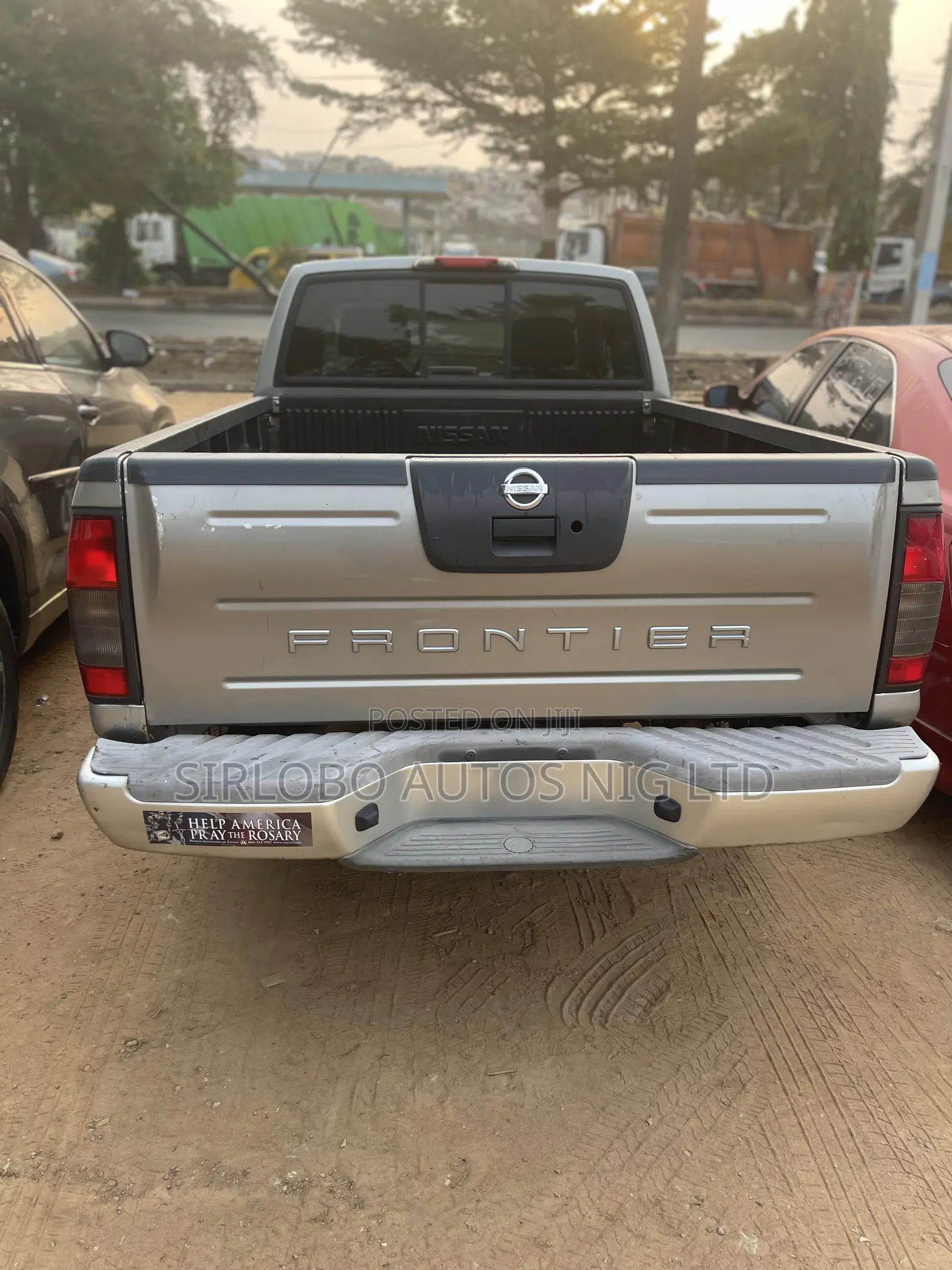 Nissan Frontier XE 4x2 King Cab 116.1 in. WB 2002 Gray