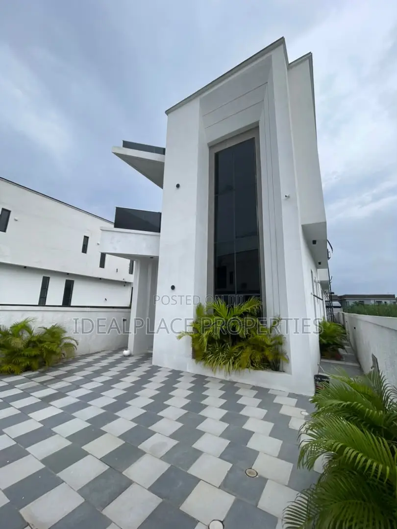 5bdrm Duplex in Ajah for sale