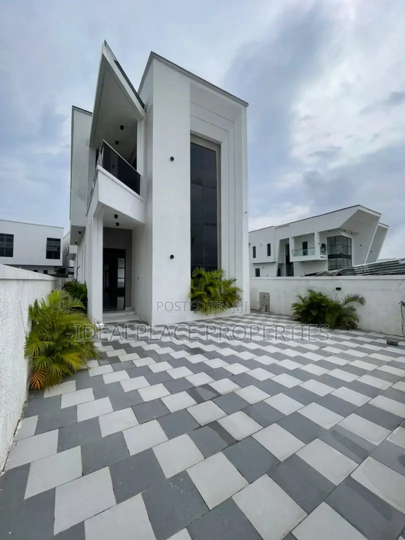 5bdrm Duplex in Ajah for sale