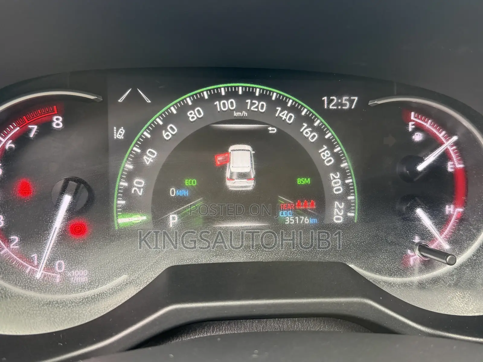 Toyota RAV4 XLE AWD 2024 Gray