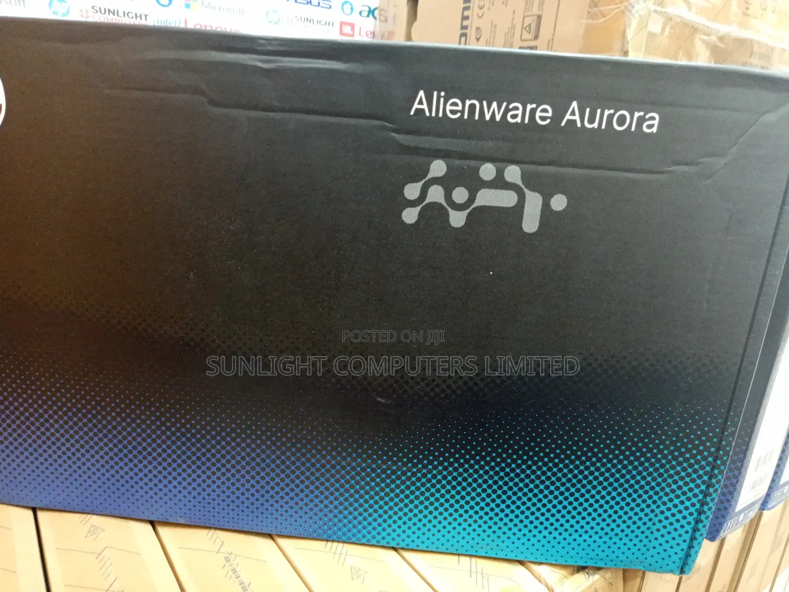 New Laptop Dell Allenware M15 R5 32GB Intel Core 7 SSD 1T