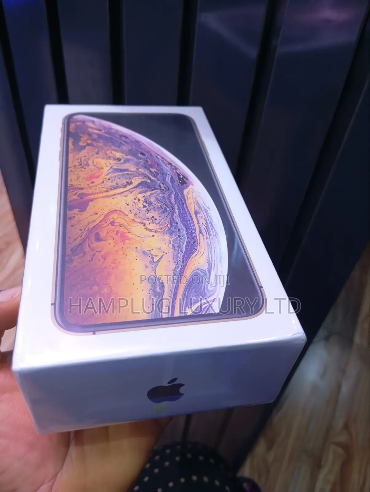 New Apple iPhone XS Max 256 GB Gold