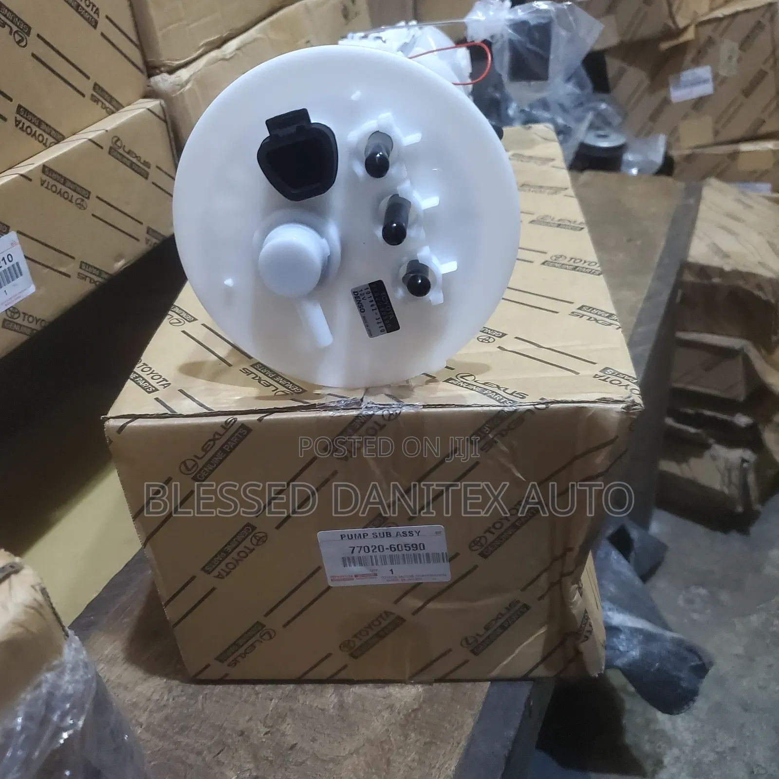 Complete Fuel Pump of Toyota Landcruiser and Lx570 2017 to 2019