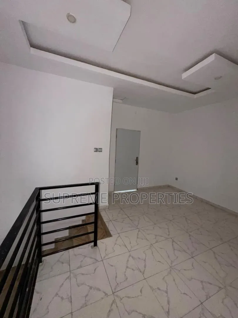 2bdrm Duplex in Ikolaba Gra, Ibadan for rent