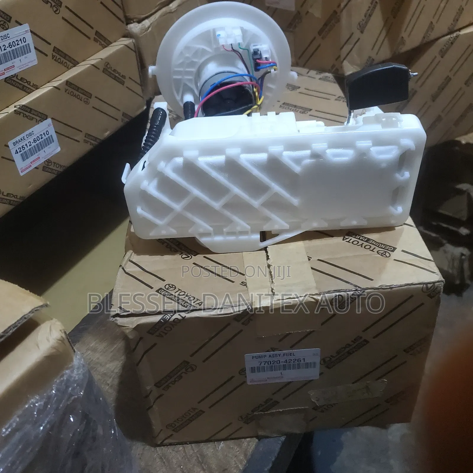 Complete Fuel Pump of Toyota Venza 2020 to 2025