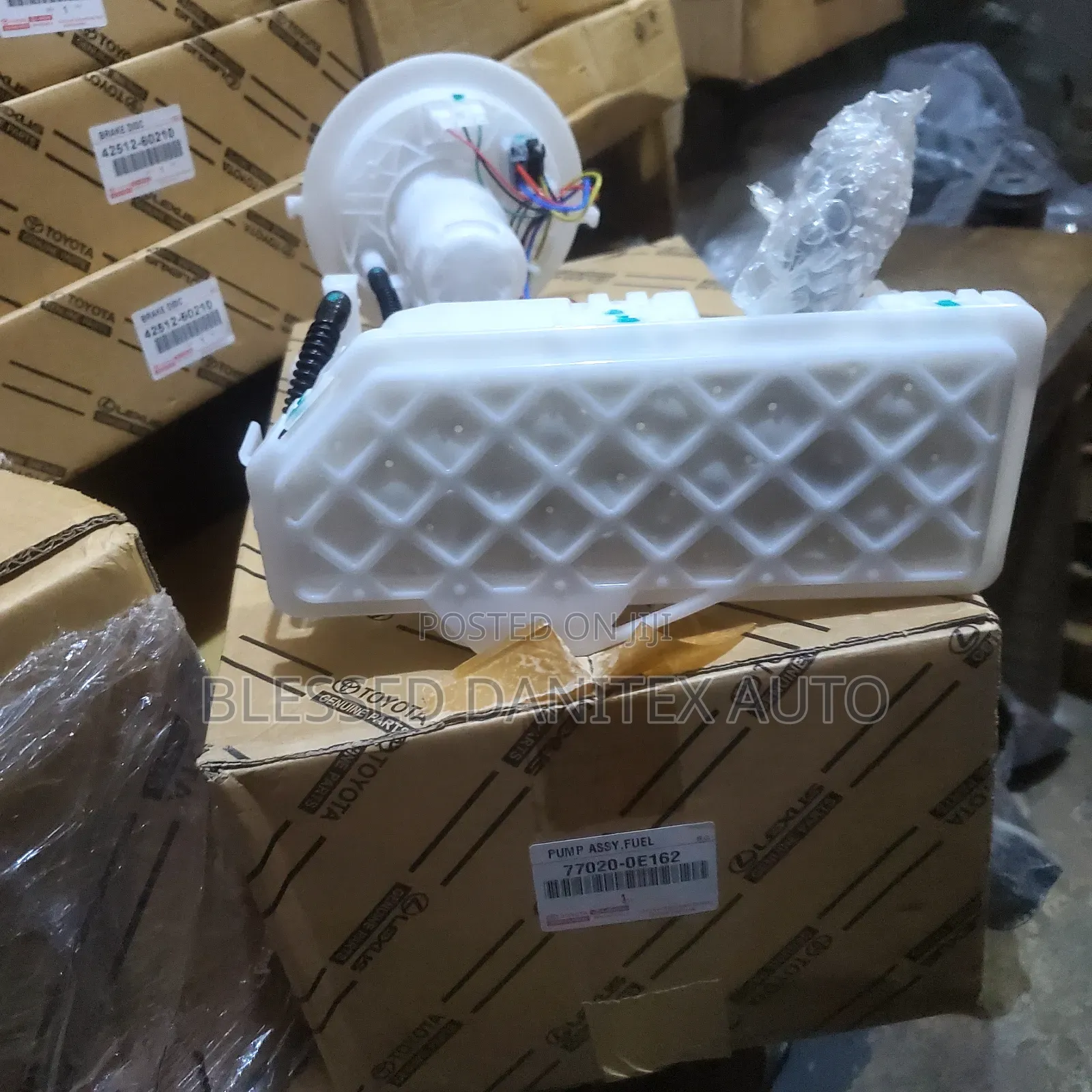 Complete Fuel Pump of Toyota Highlander and Rx350 2020 to 2025