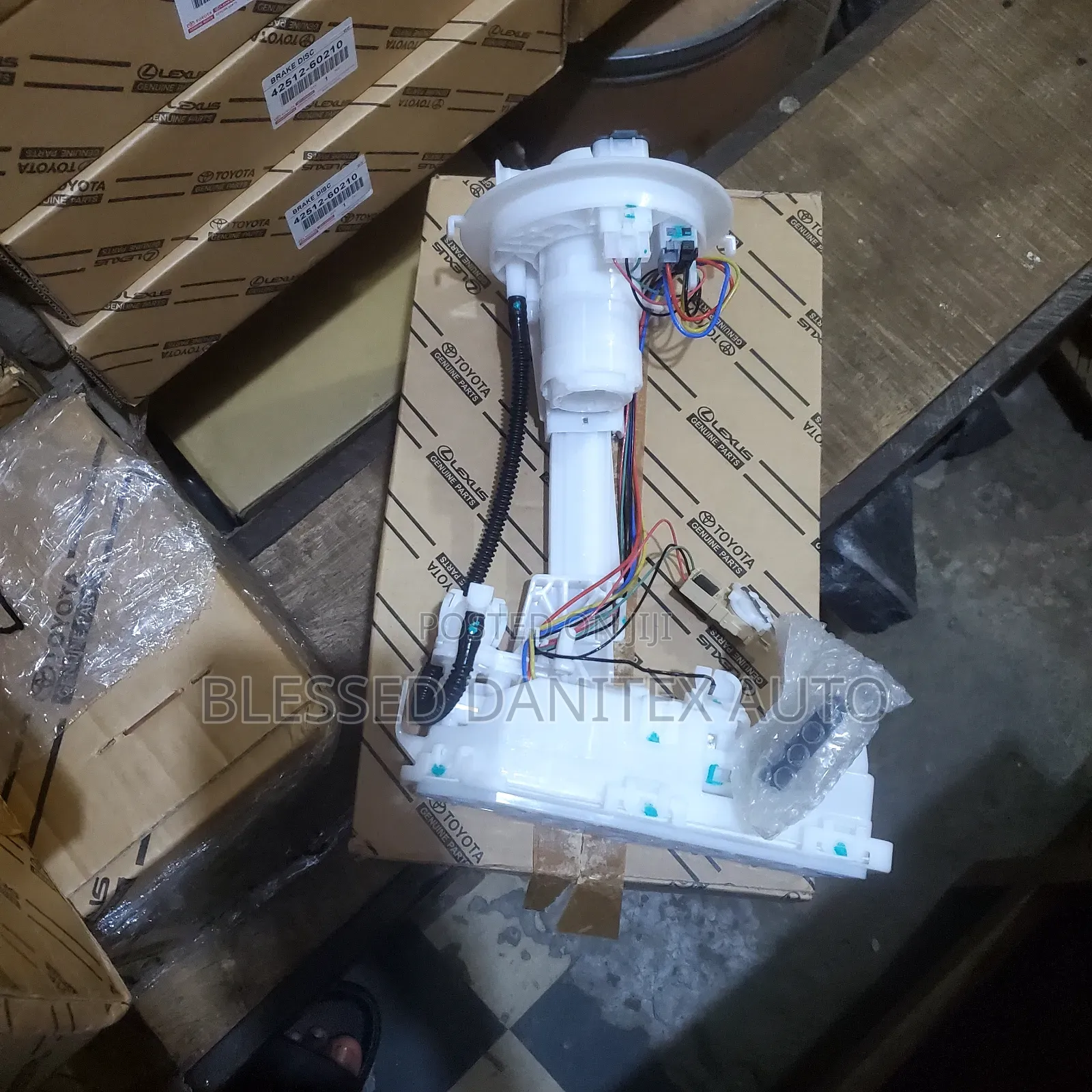 Complete Fuel Pump of Toyota Highlander and Rx350 2020 to 2025