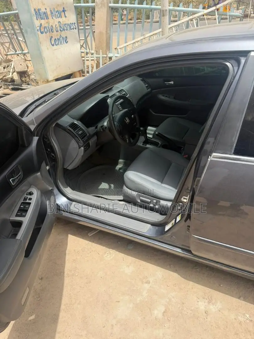 Honda Accord 2007 Gray