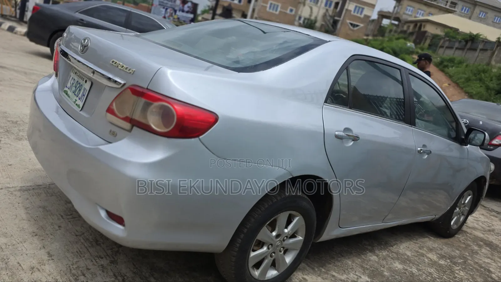 Toyota Corolla 2012 Silver