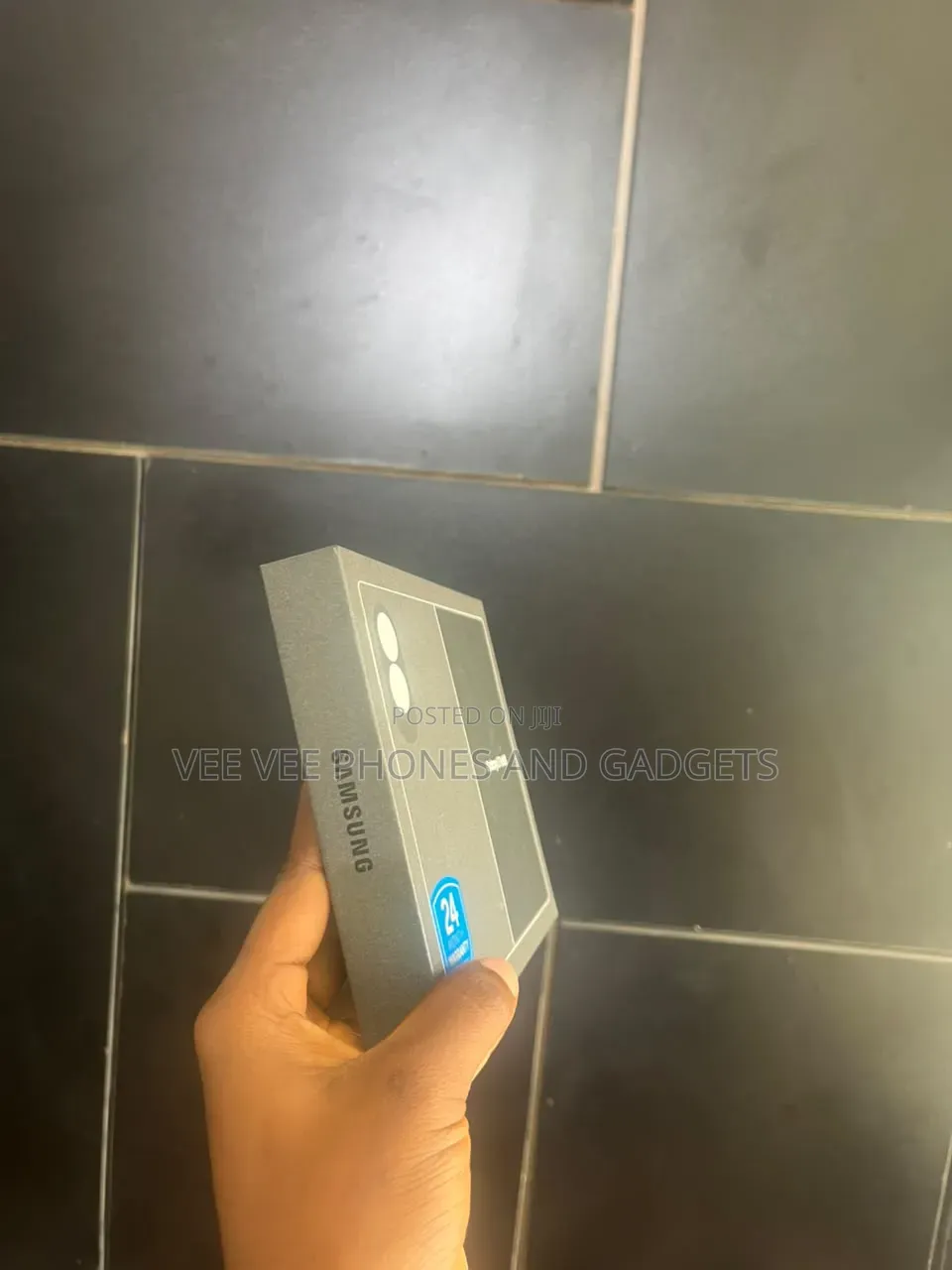 New Samsung Galaxy Fold 512 GB Black