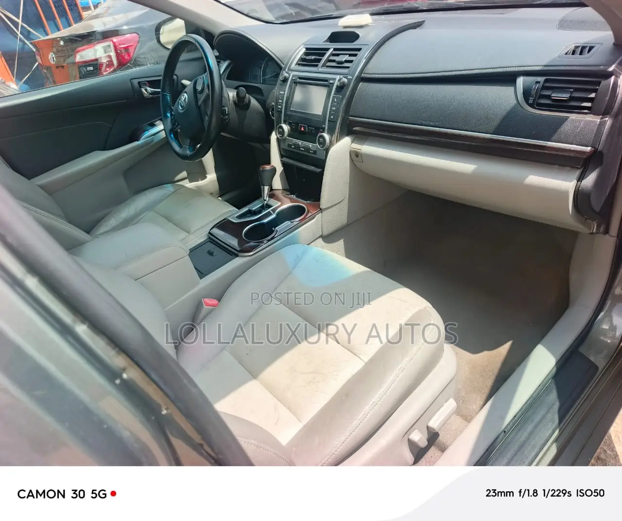 Toyota Camry XLE 4dr Sedan (2.5L 4cyl 6A) 2014 Green