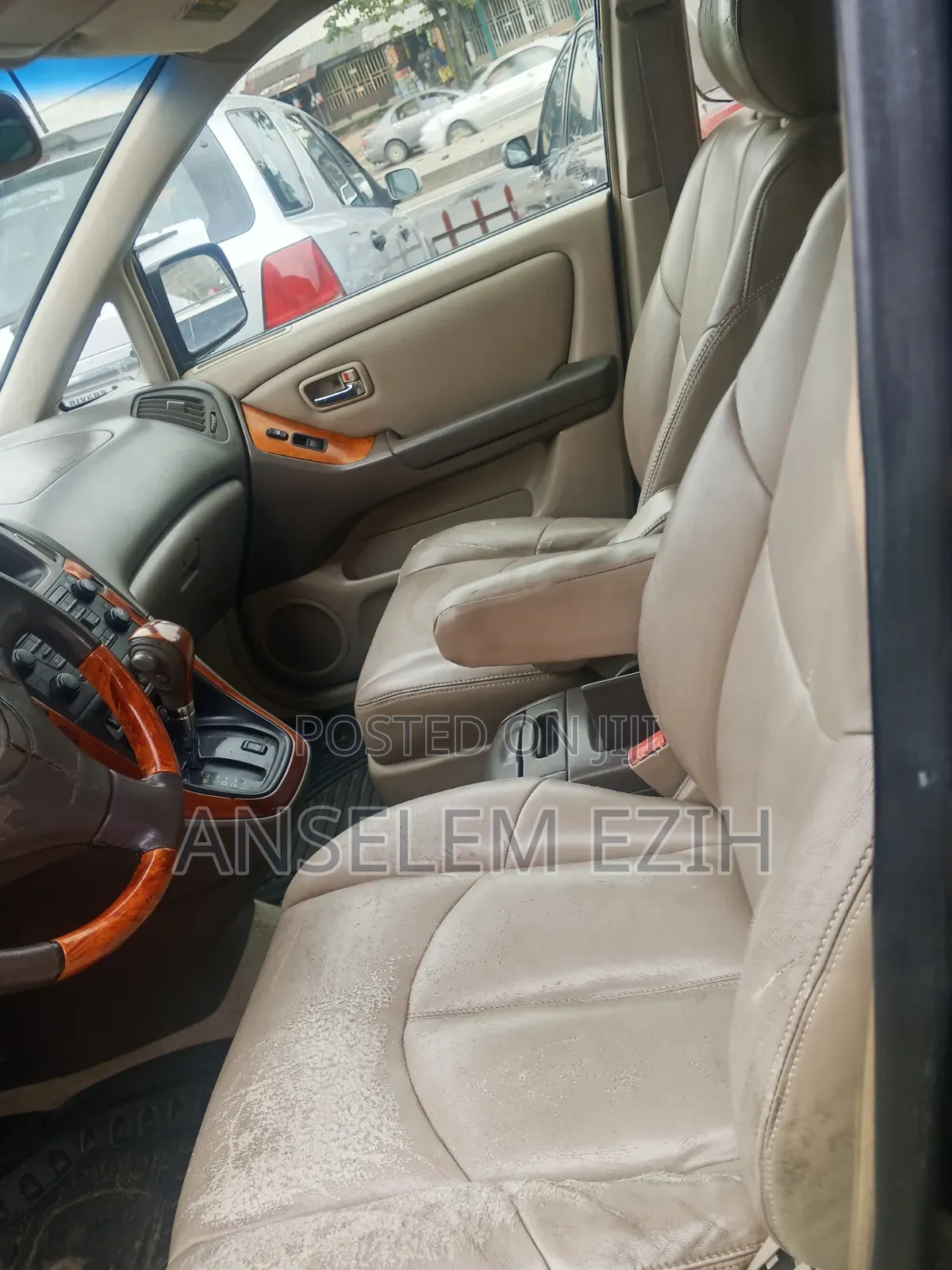 Lexus LX 570 2012 Gray