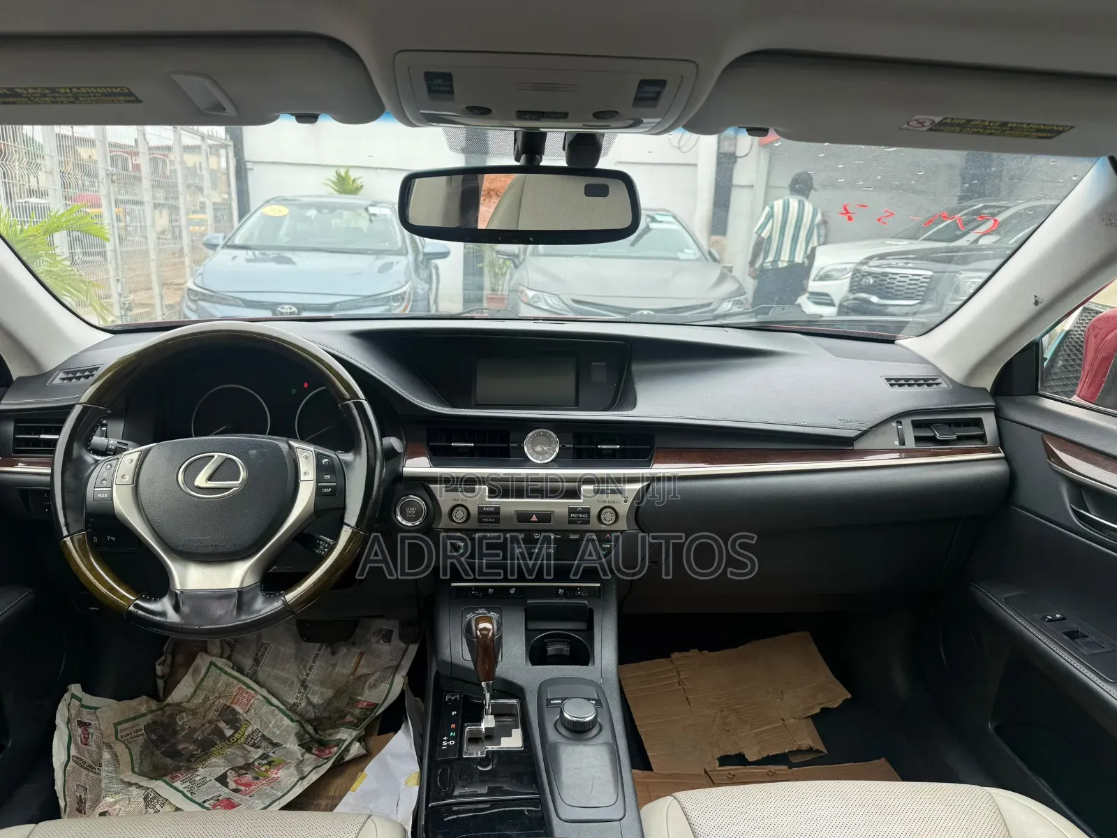 Lexus ES 350 FWD 2015 Red
