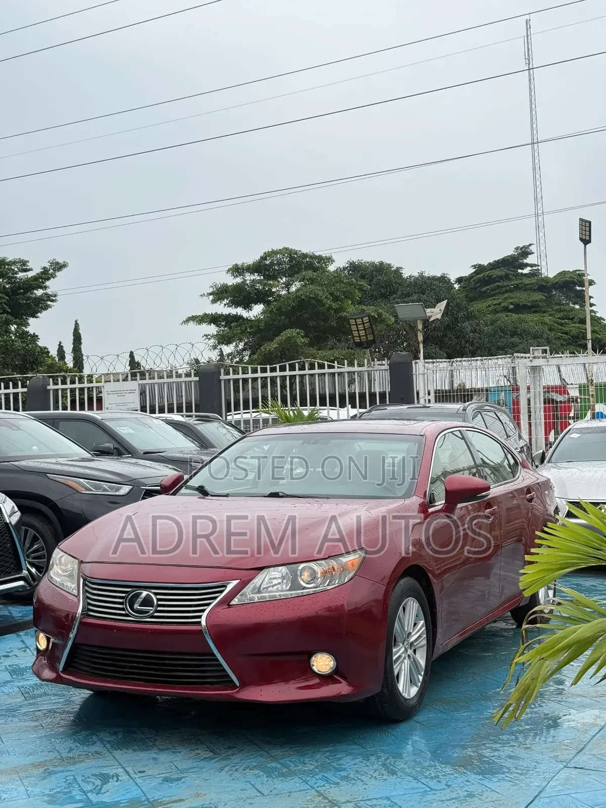 Lexus ES 350 FWD 2015 Red