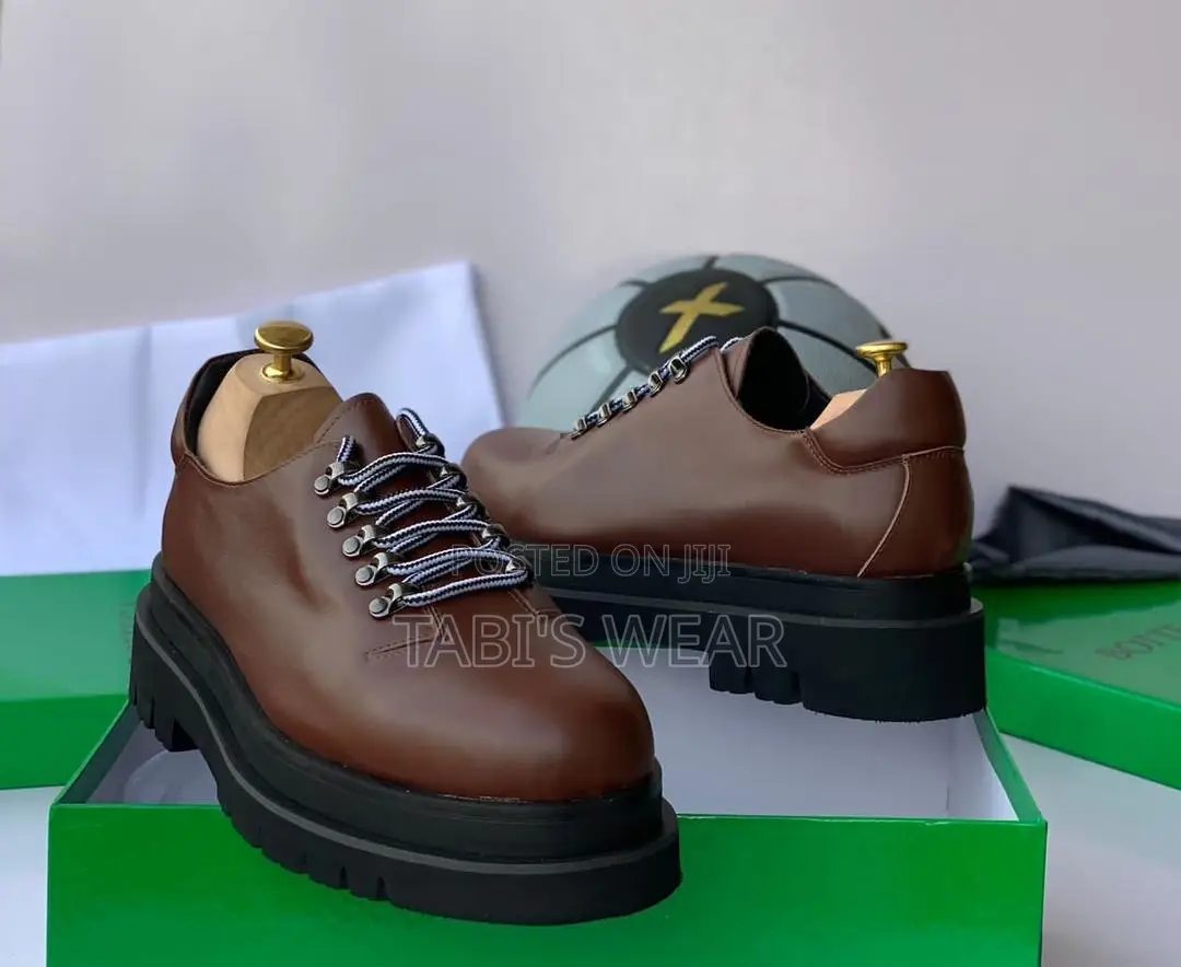Luxury Bottega Venneta Cooperate Shoe for Men