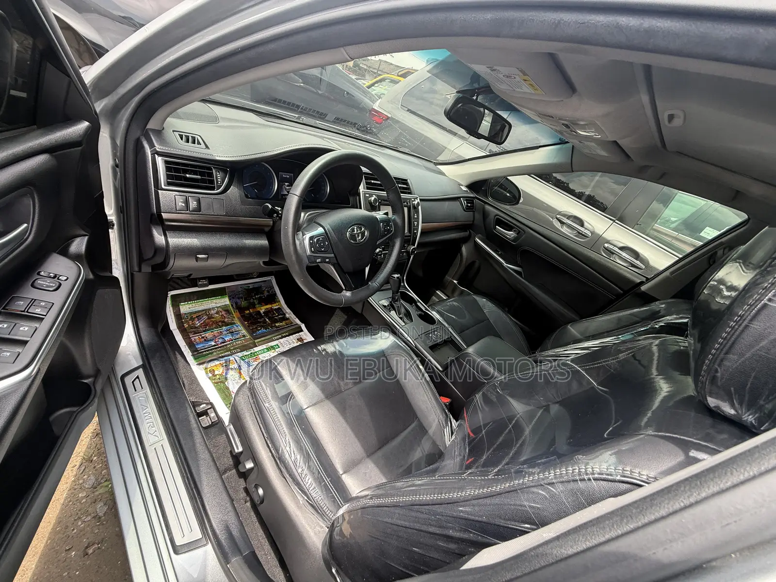 Toyota Camry XLE 4dr Sedan (2.5L 4cyl 6A) 2017 Silver