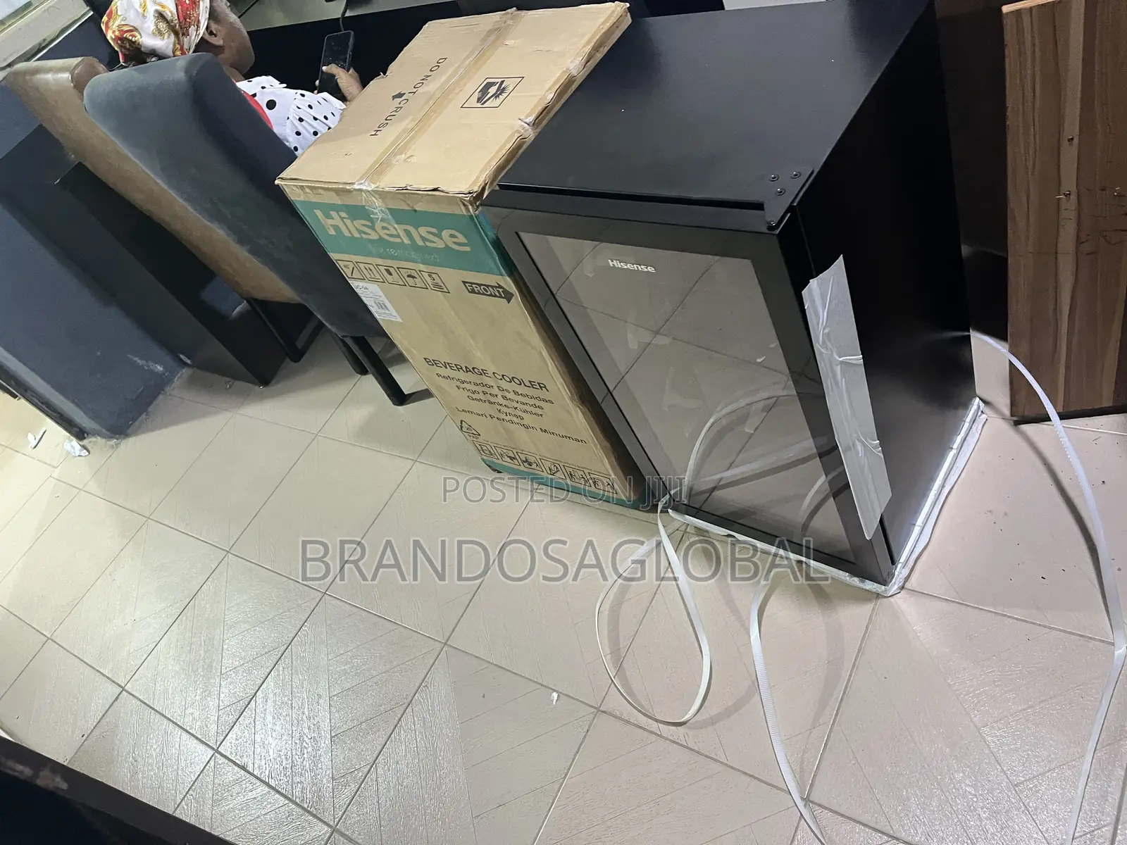 Hisense 91 Litres Drinks Chiller JC-94