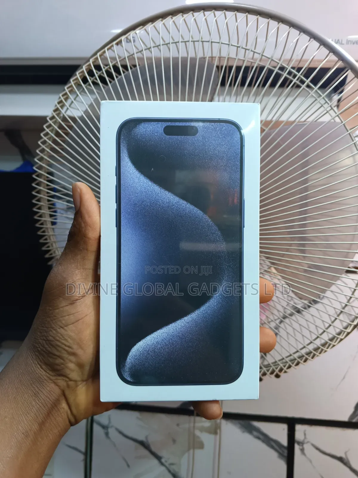 New Apple iPhone 15 Pro Max 256 GB White