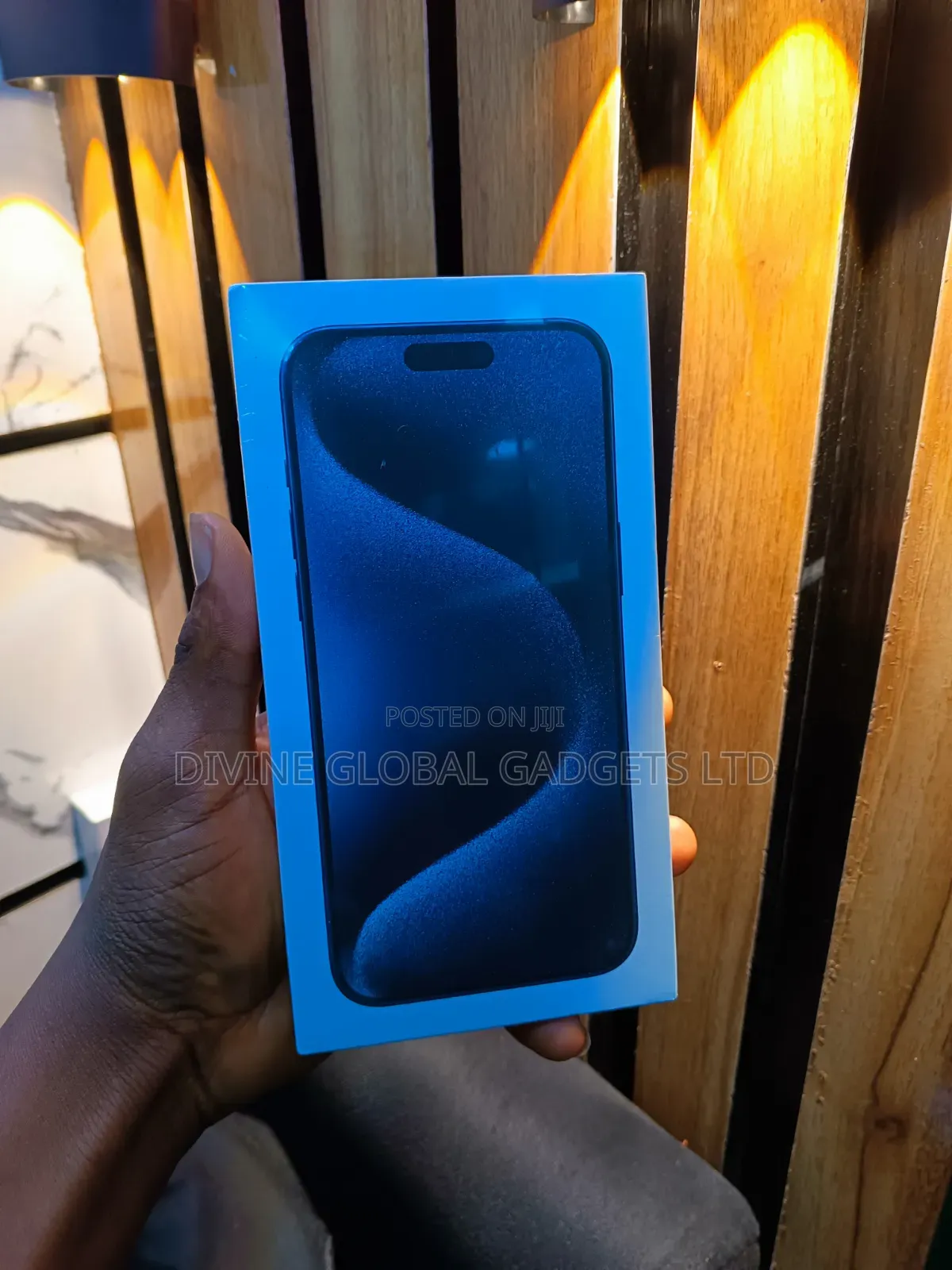 New Apple iPhone 15 Pro Max 256 GB White