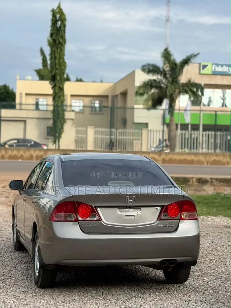 Honda Civic 2007 Gray