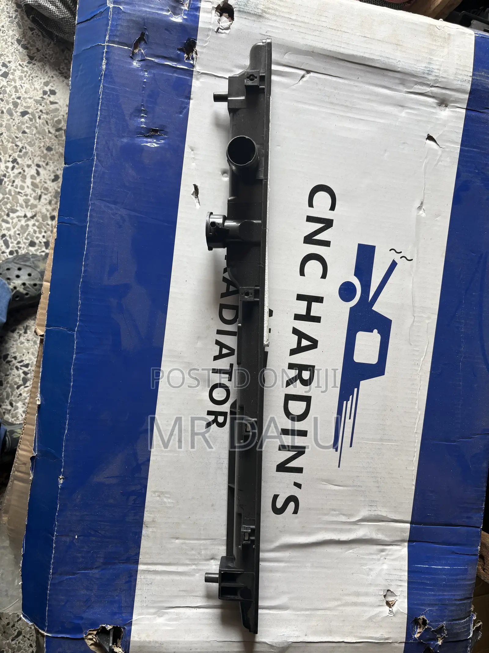 Honda CR-V 1998 Radiator Top (Single Pipe) – HO-0053 Brand New