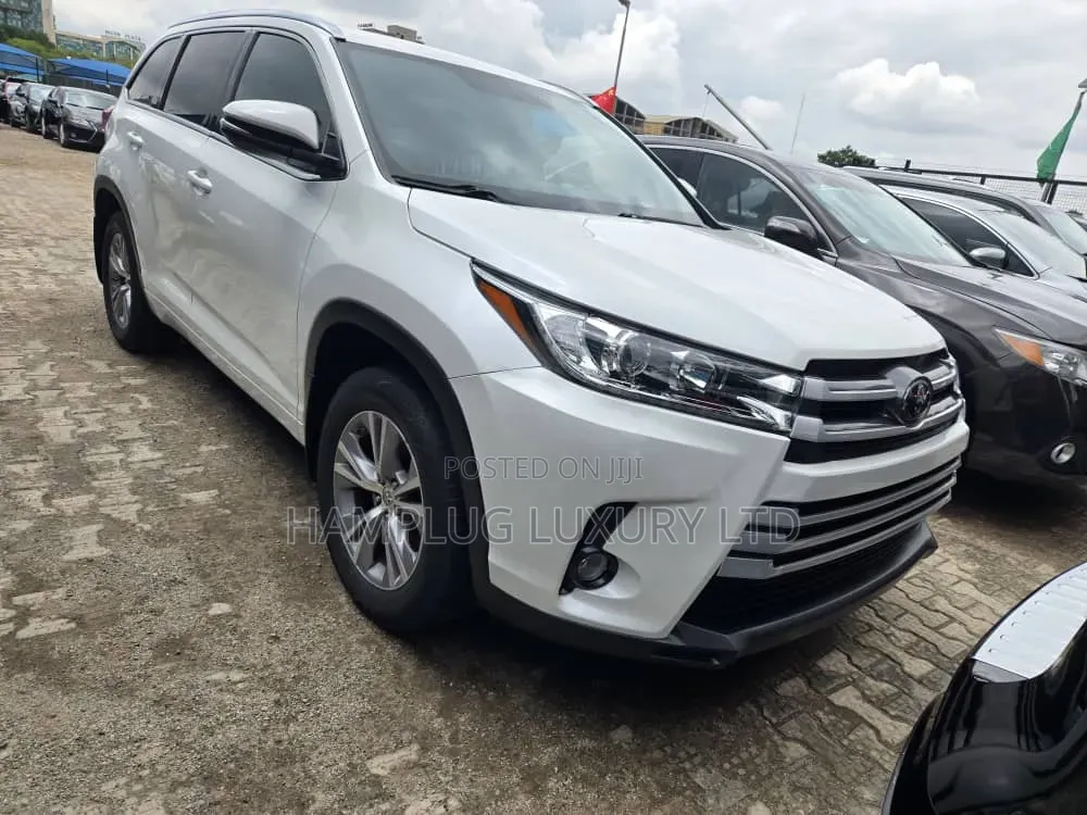 Toyota Highlander 2019 White