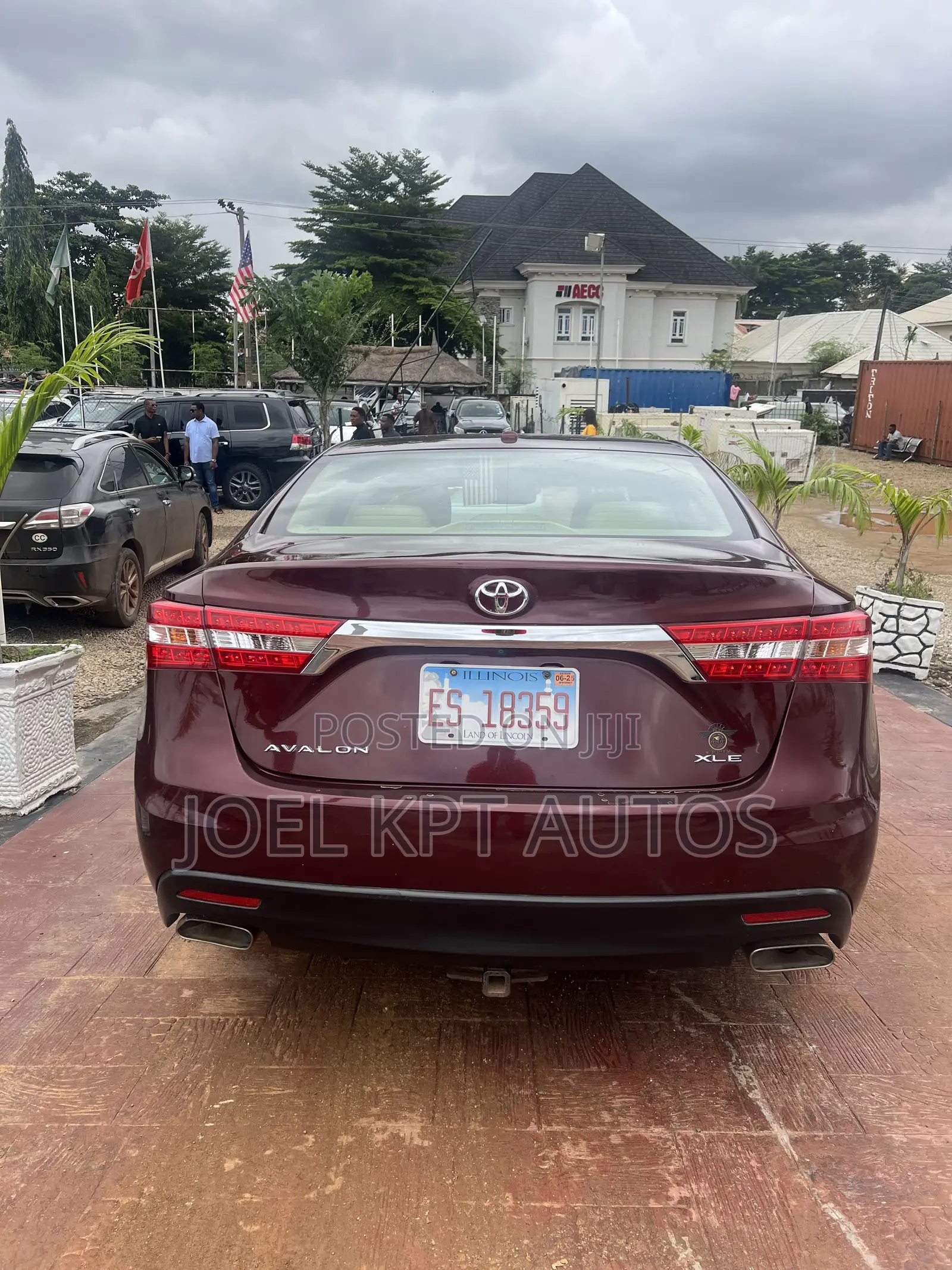 Toyota Avalon 2013 Maroon