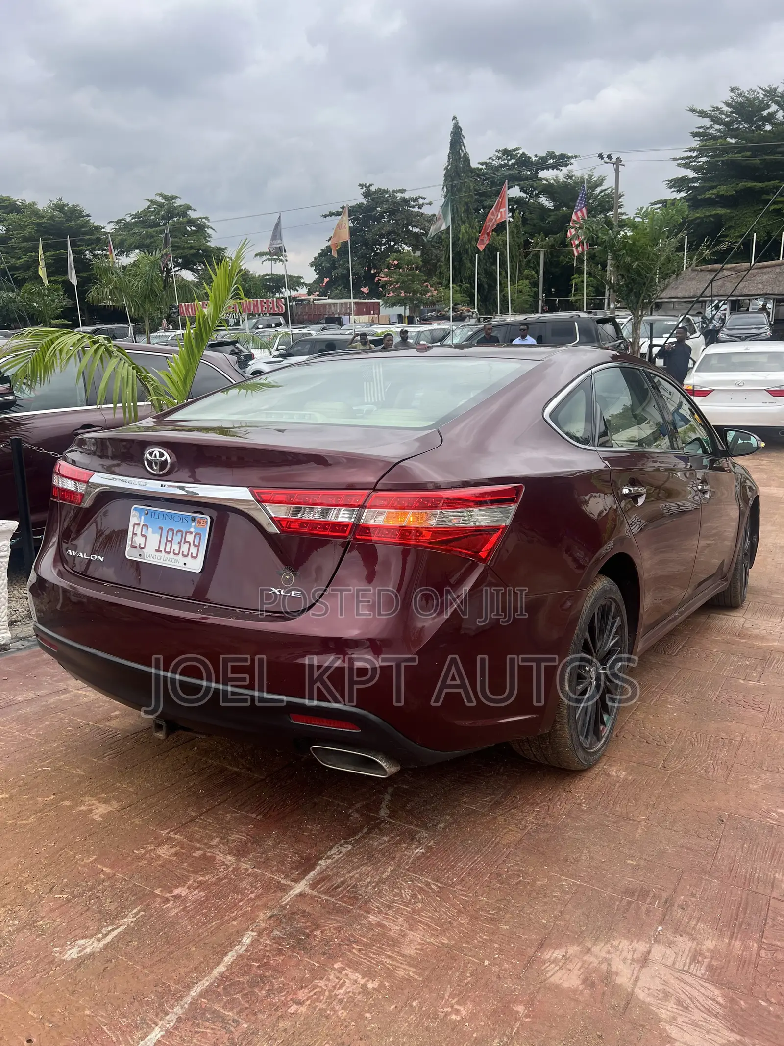 Toyota Avalon 2013 Maroon