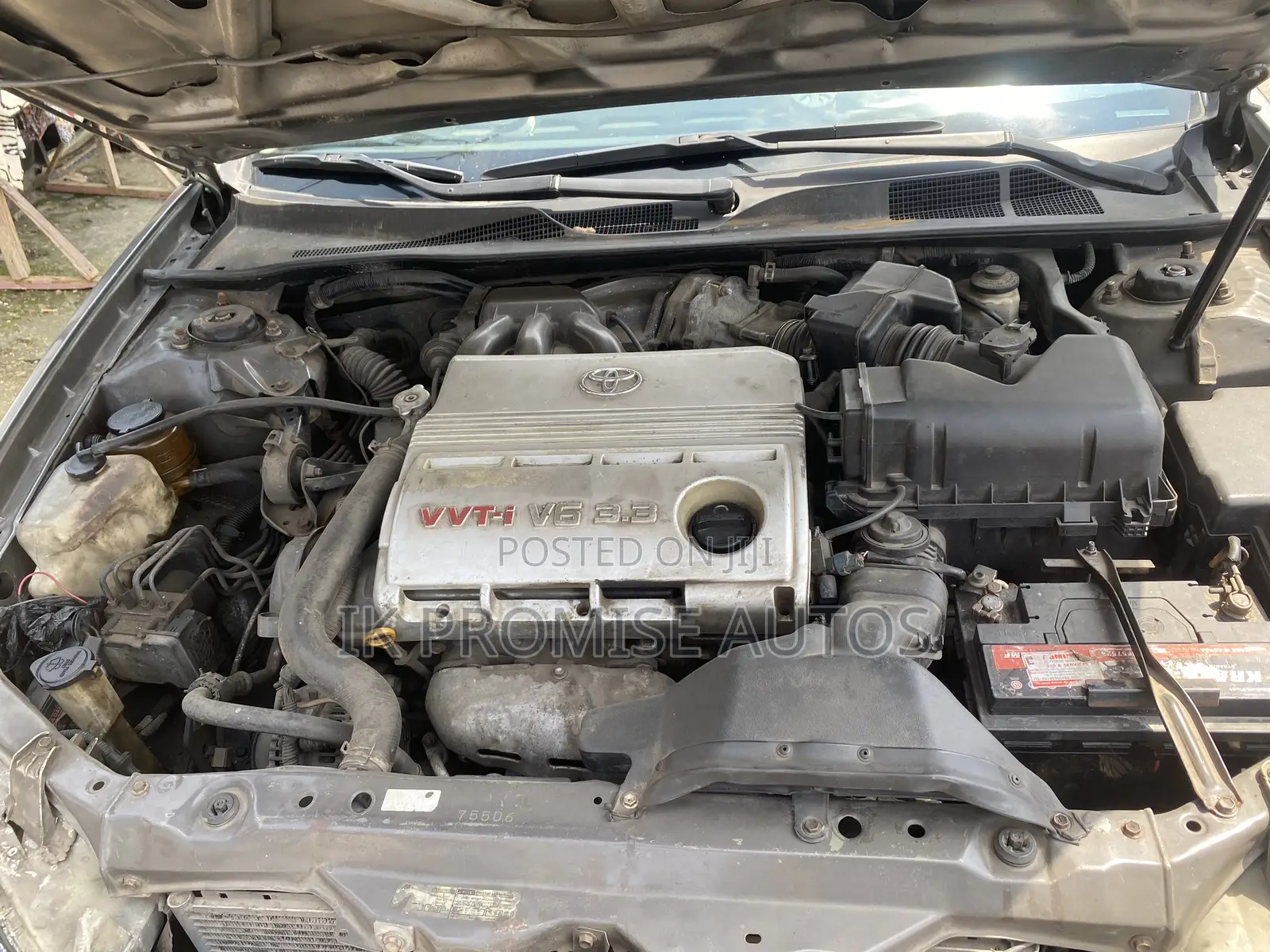 Toyota Camry SE V6 4dr Sedan (3.3L 6cyl 5A) 2004 Gray