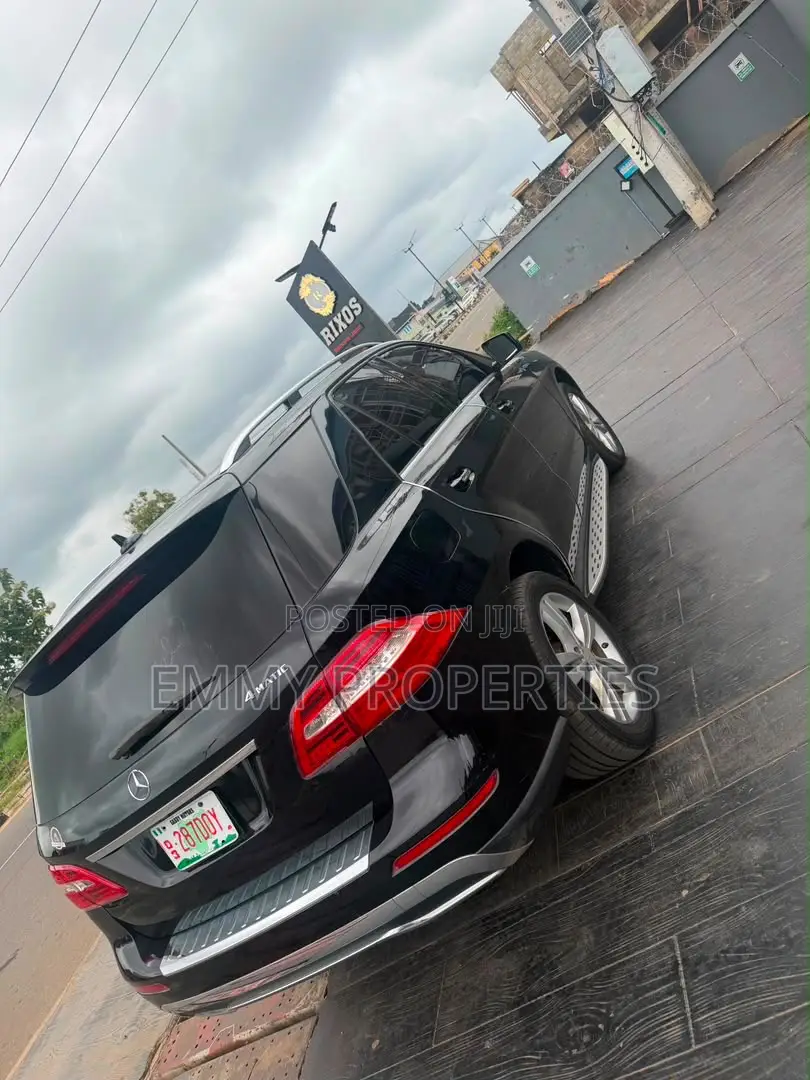 Mercedes-Benz GLK-Class 2015 Black