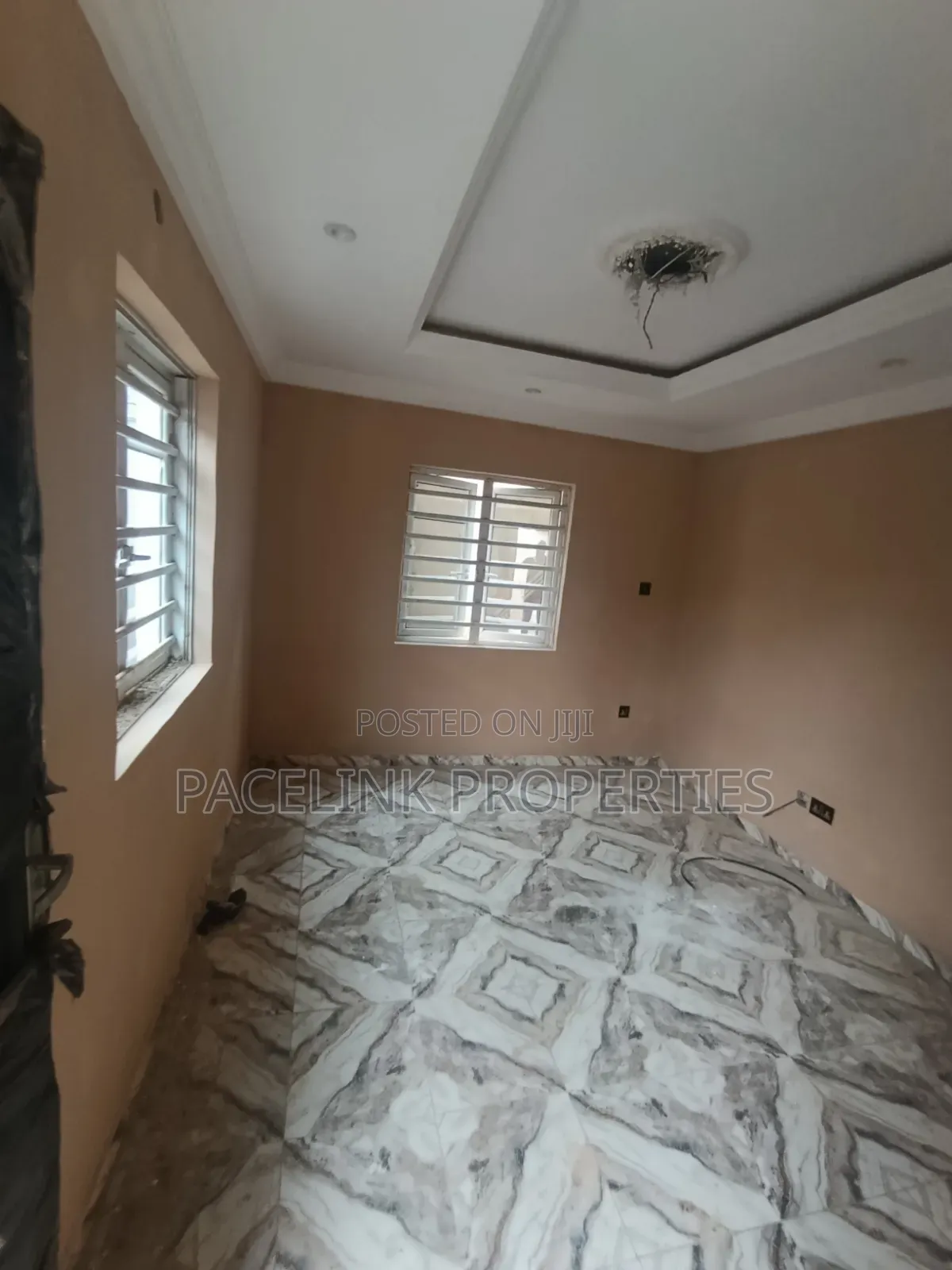 Mini Flat in Ayobo for rent