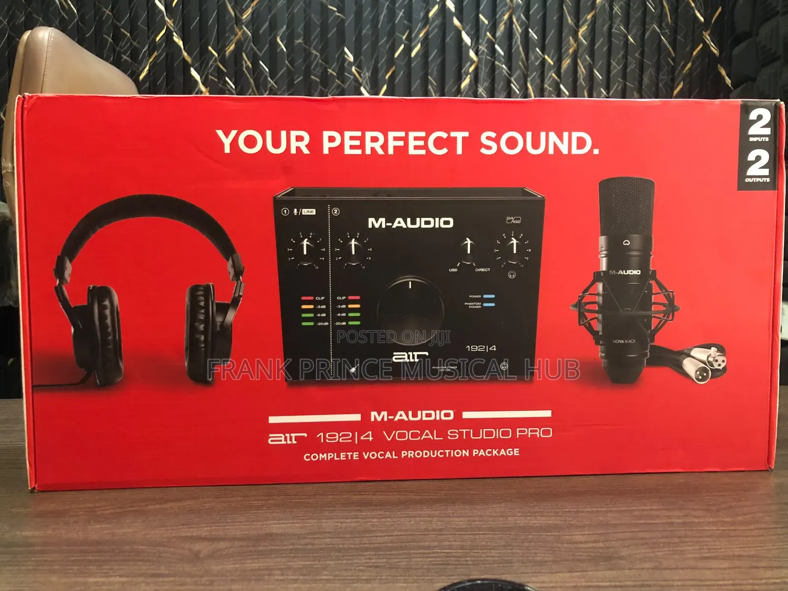 M-Audio AIR 192|4 Vocal Studio Pro Package - Brand New / Complete Set