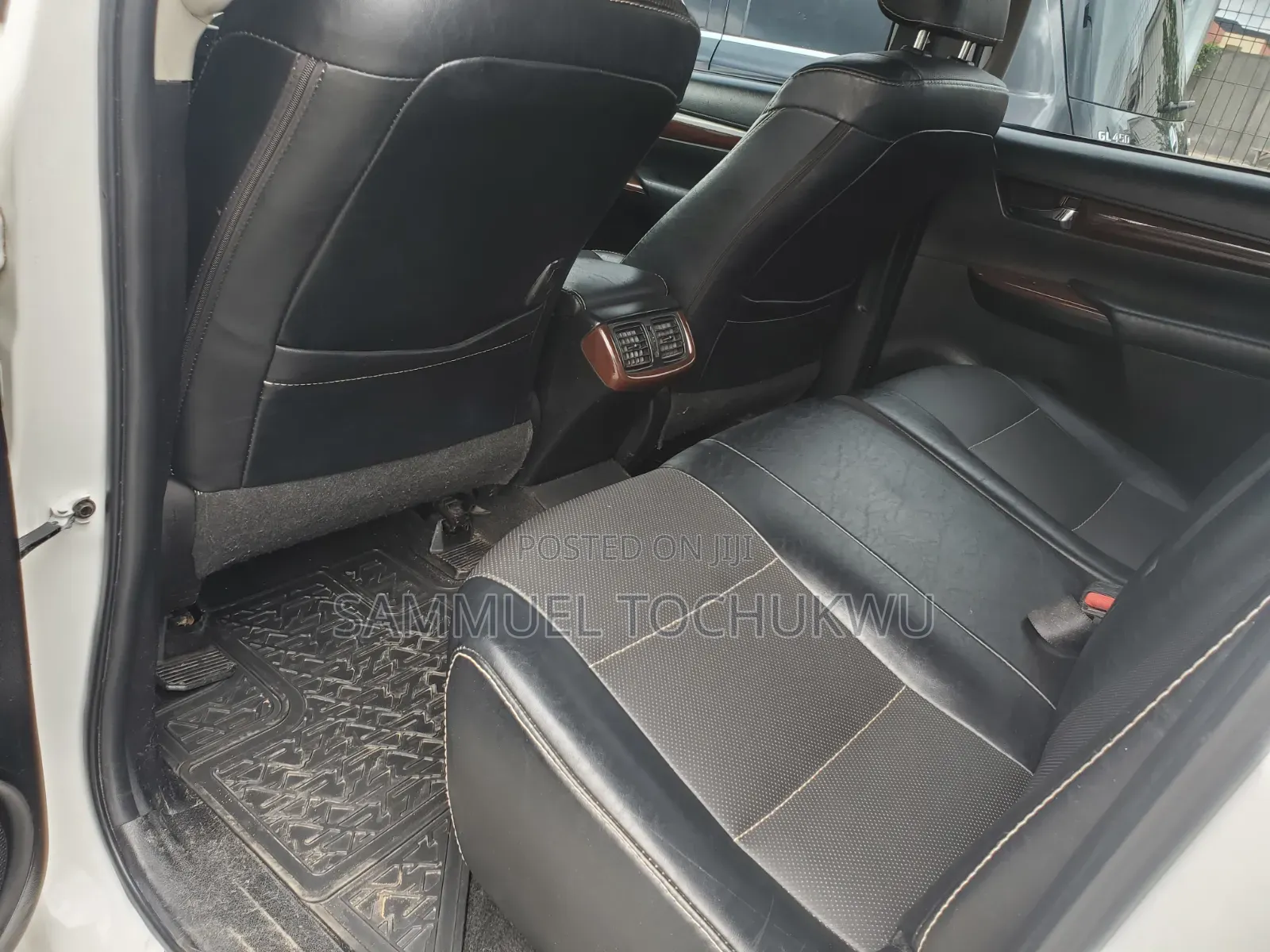 Toyota Hilux 2021 White