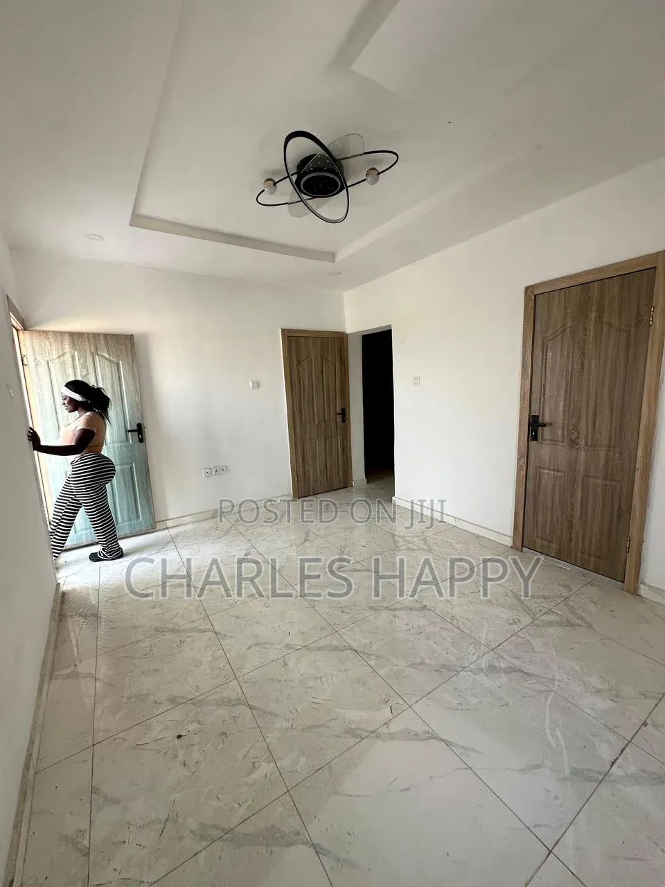 3bdrm Apartment in Ikate - Ilasan, Lekki Phase 2 for rent