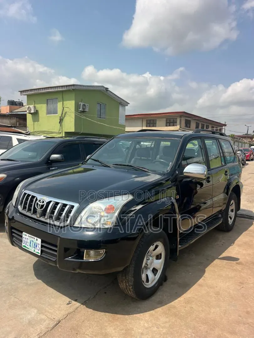 Toyota Land Cruiser Prado 2013 Black
