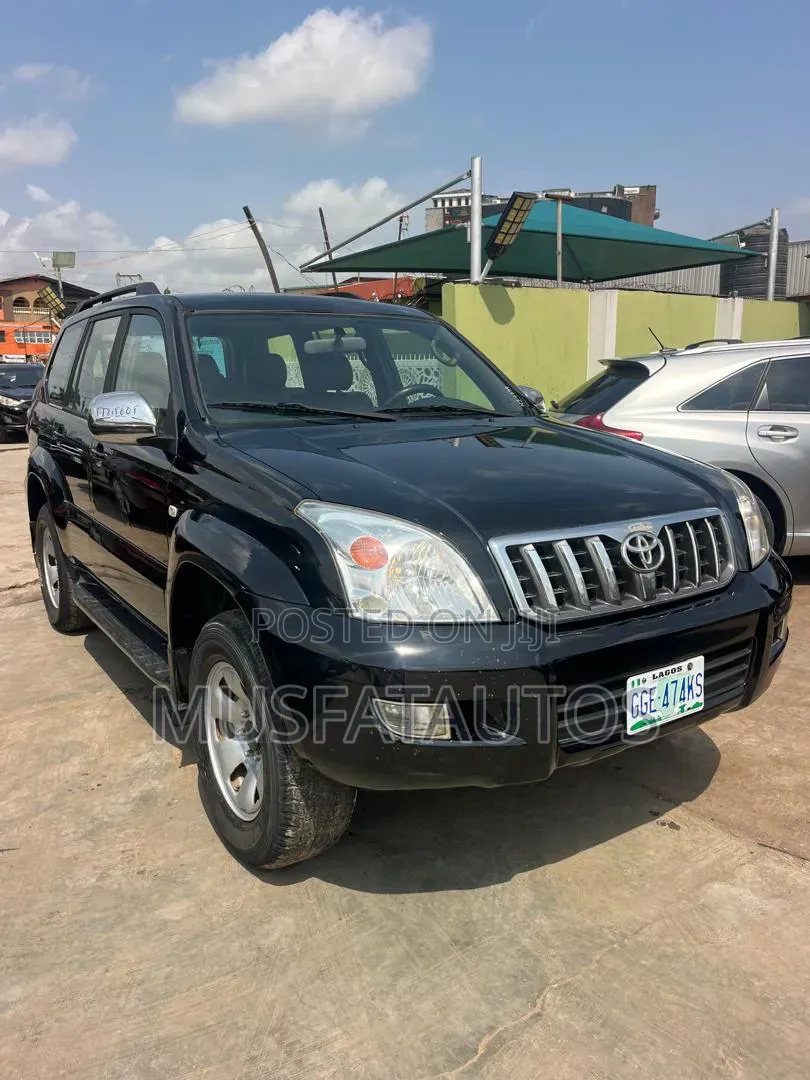 Toyota Land Cruiser Prado 2013 Black