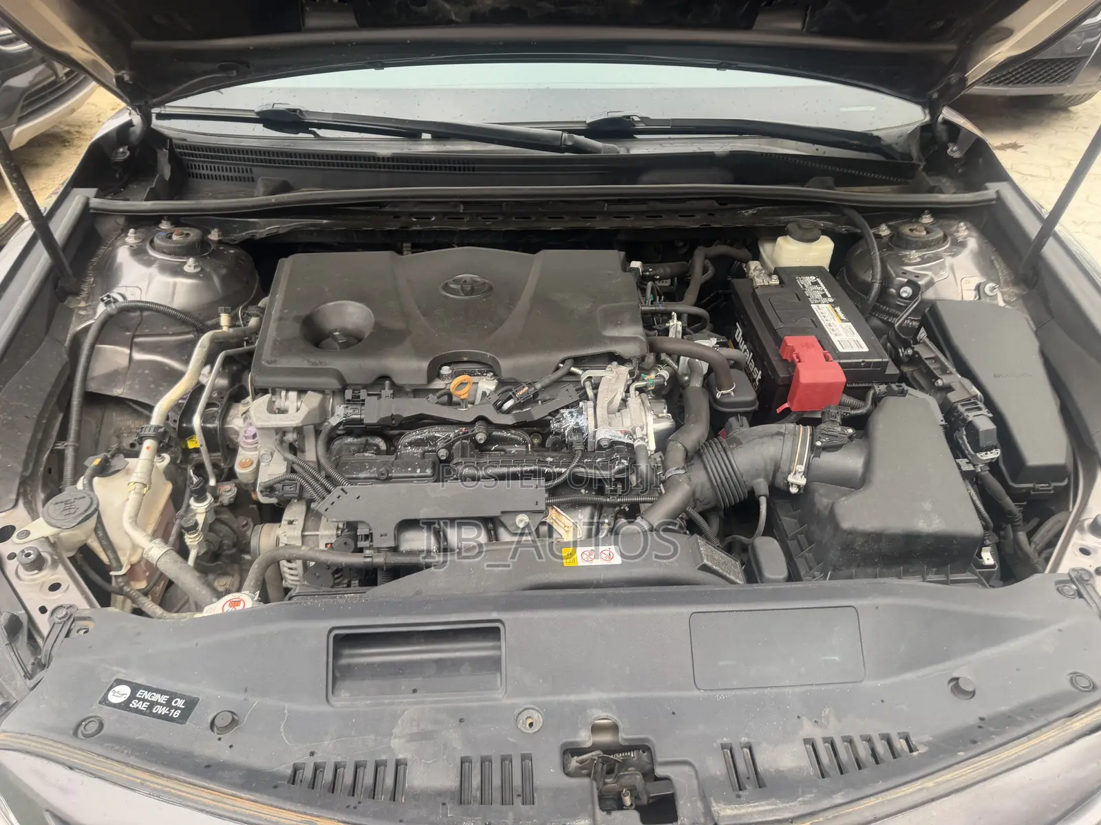 Toyota Camry SE FWD (2.5L 4cyl 8AM) 2018 Gray