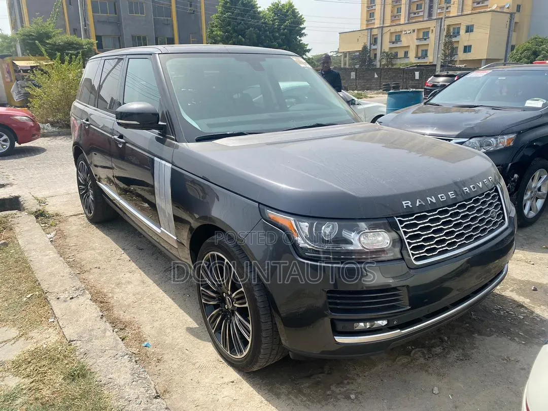 Land Rover Range Rover Vogue 2015 Black