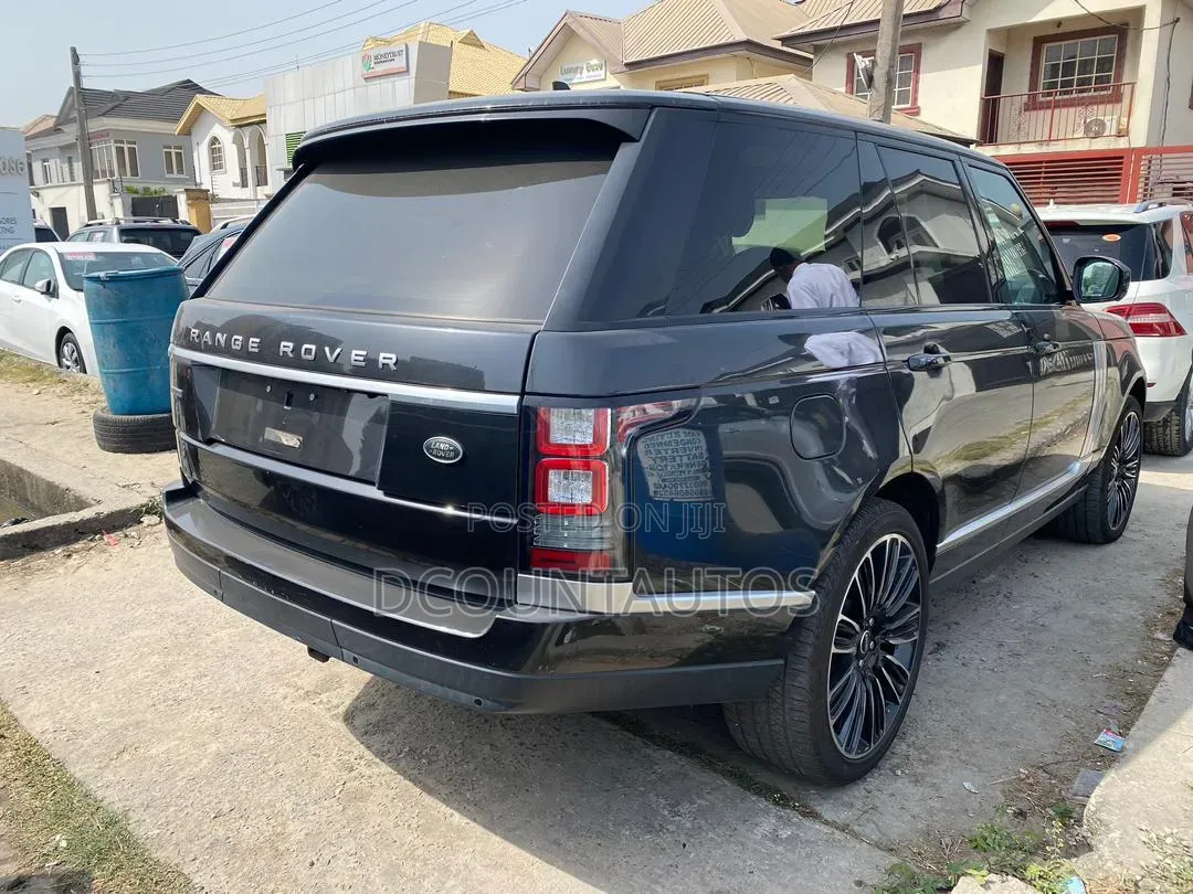 Land Rover Range Rover Vogue 2015 Black