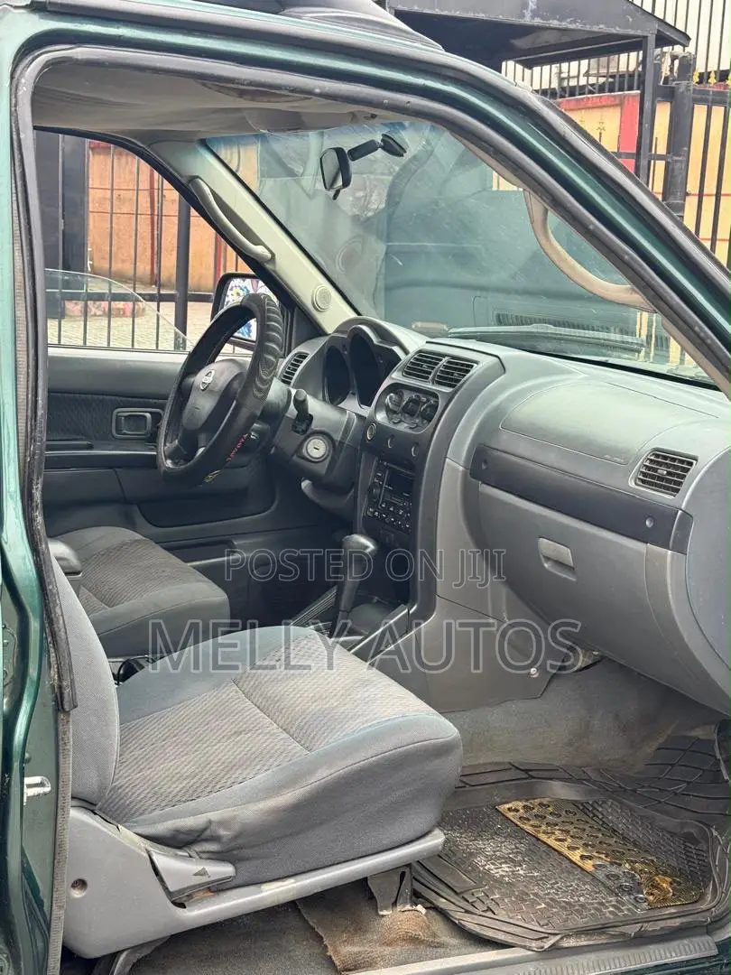 Nissan Xterra SE 4x4 2002 Green