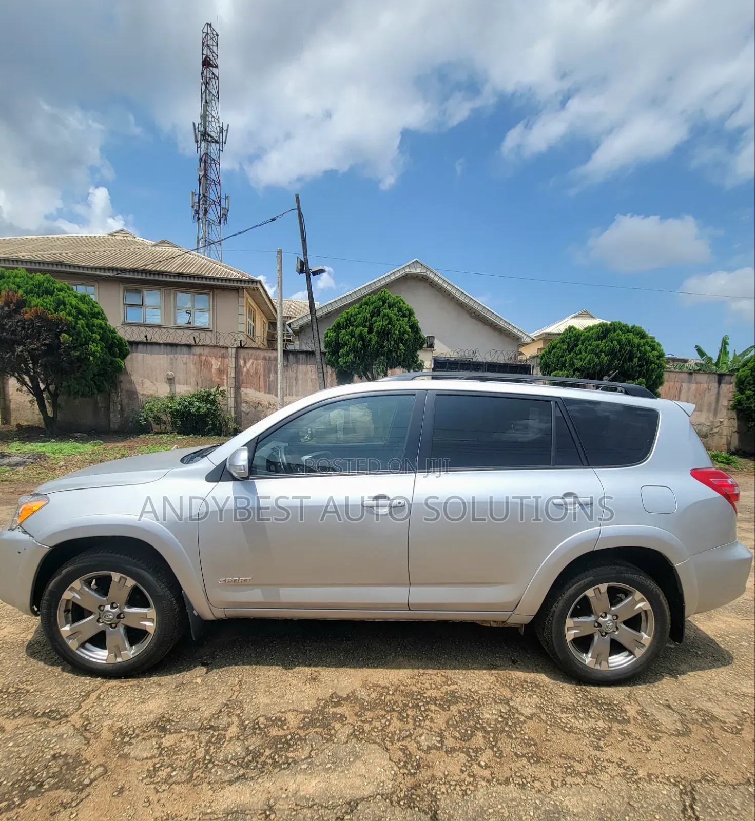 Toyota RAV4 2010 Silver