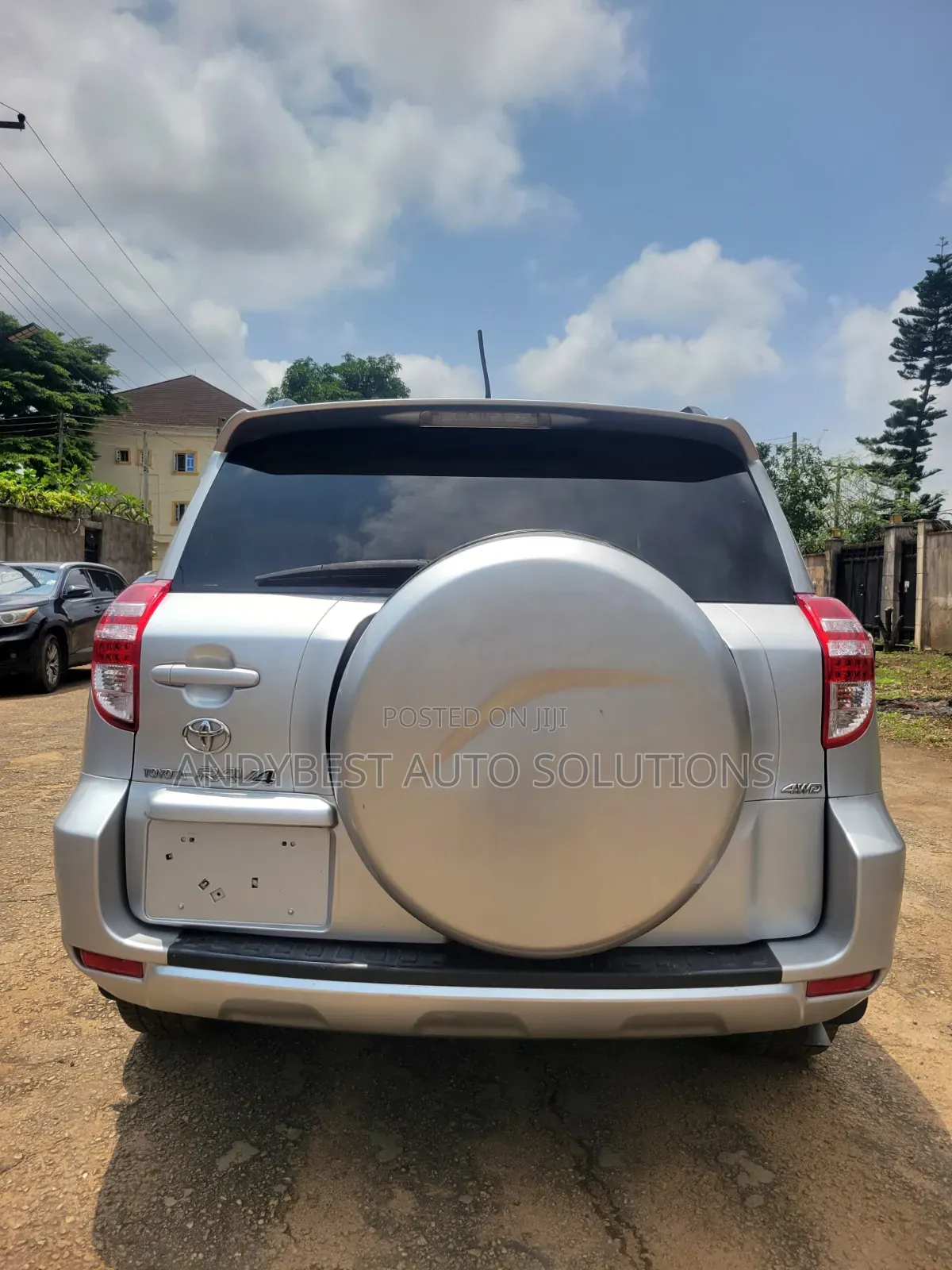 Toyota RAV4 2010 Silver
