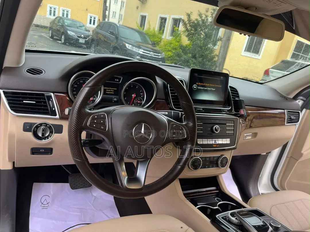 Mercedes-Benz GLE-Class GLE 350 2017 White