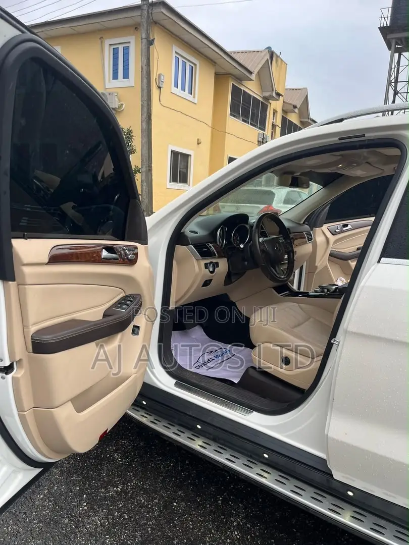 Mercedes-Benz GLE-Class GLE 350 2017 White