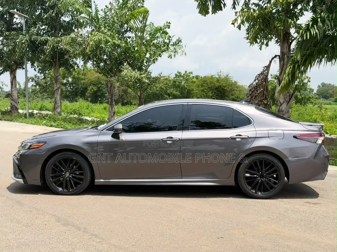 Toyota Camry 2022 Brown