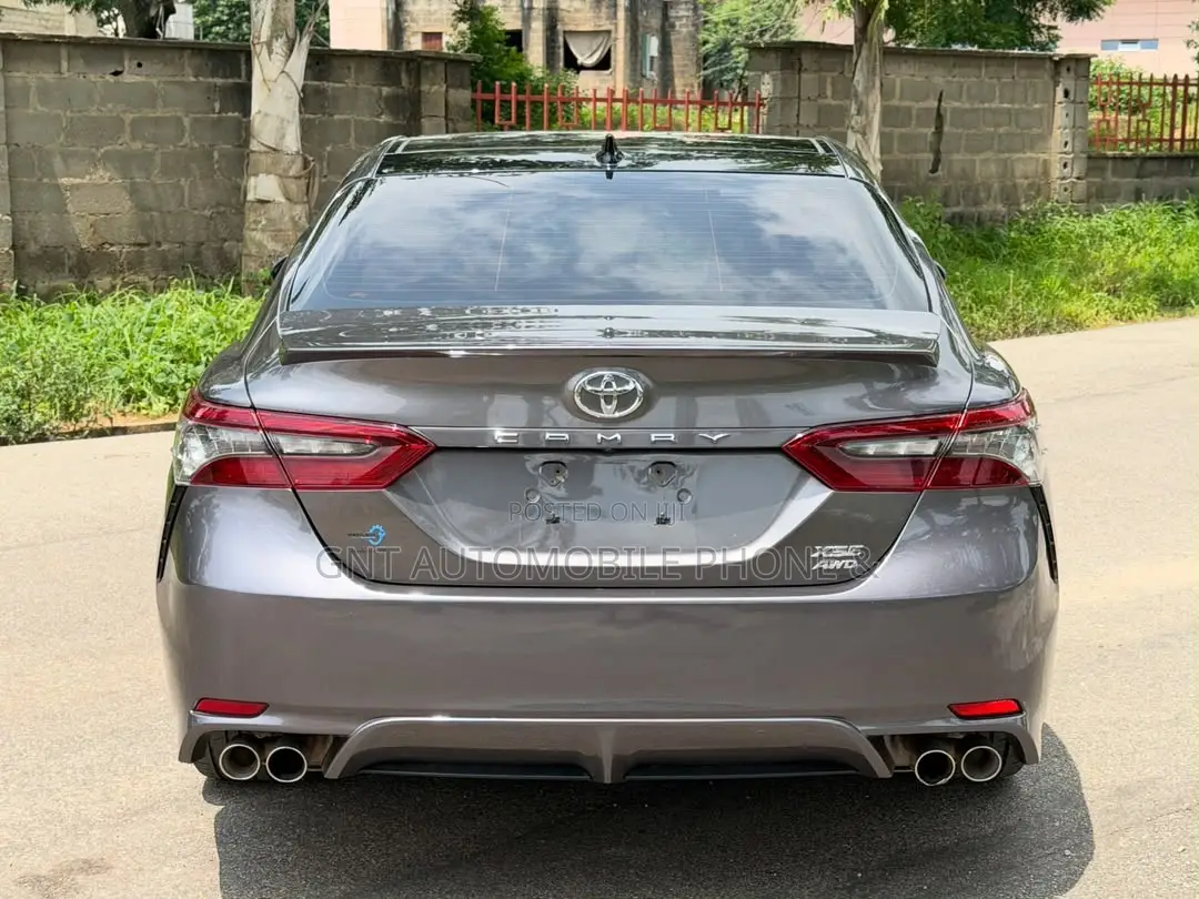 Toyota Camry 2022 Brown
